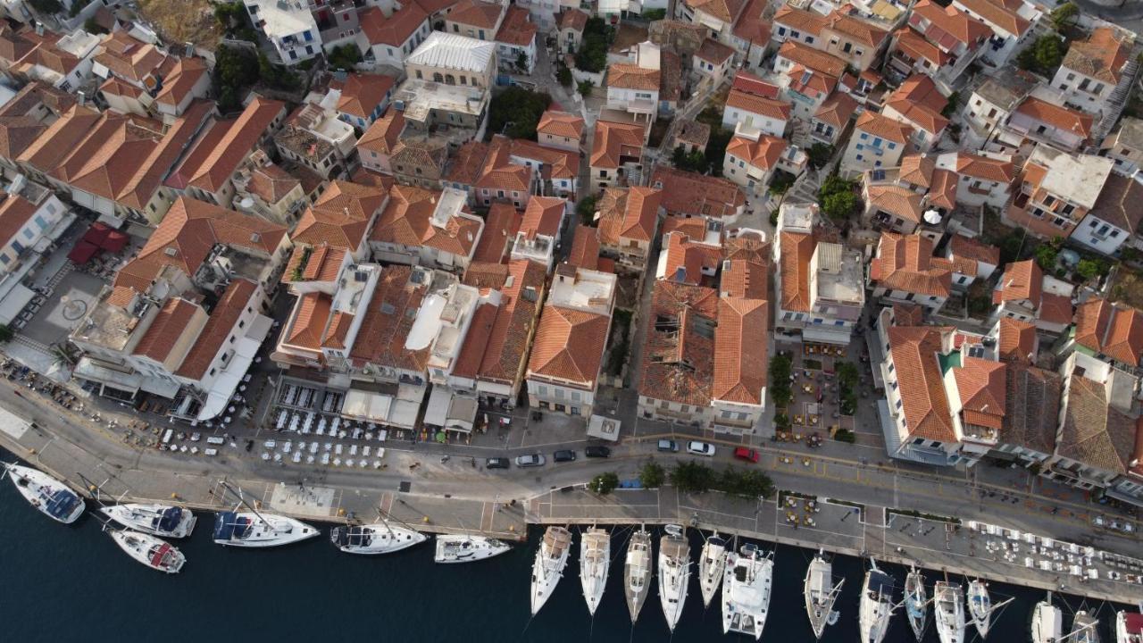 Camara Suite Poros Town Екстериор снимка