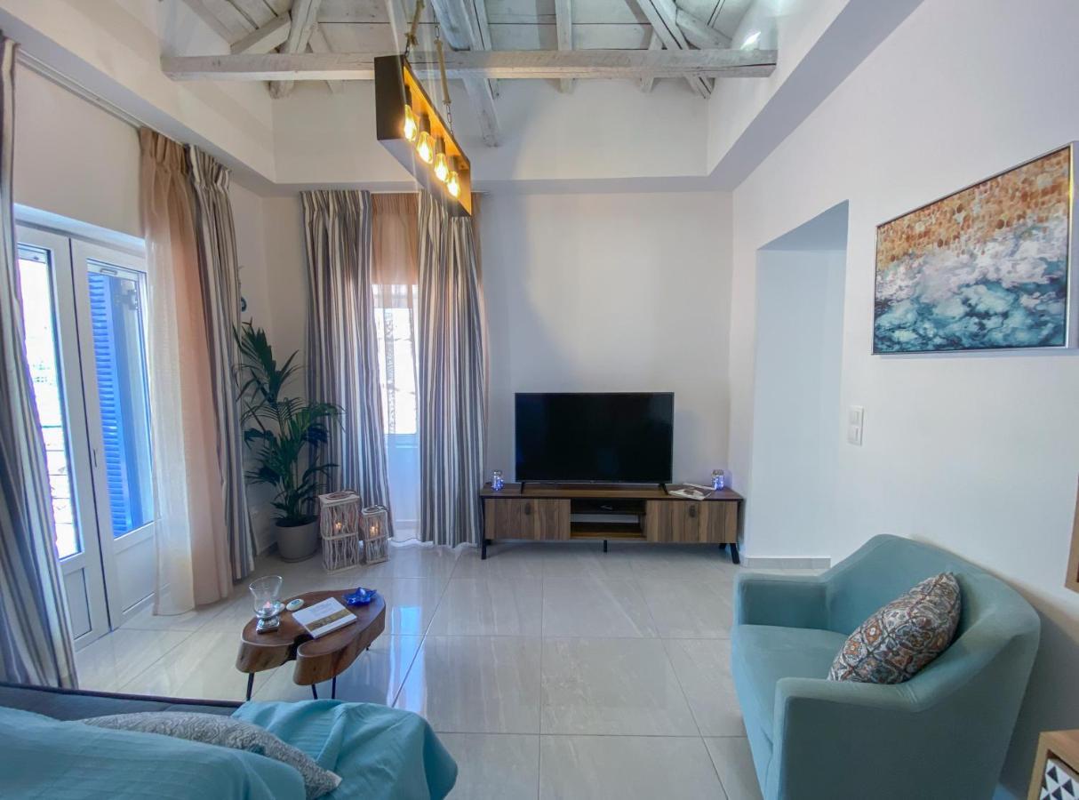 Camara Suite Poros Town Екстериор снимка