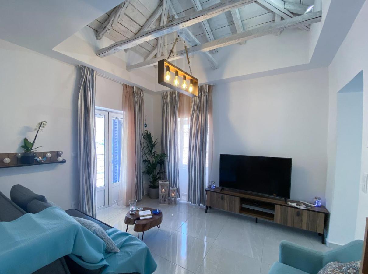 Camara Suite Poros Town Екстериор снимка